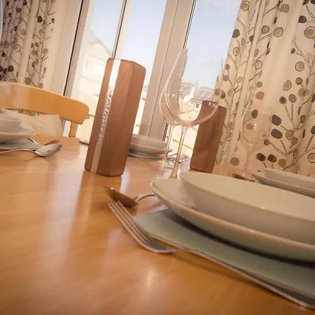 Modern Luxury Holiday Newquay (Cornwall)